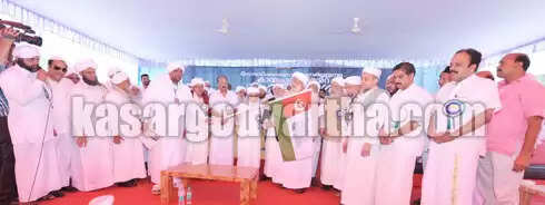 കാന്തപുരത്തിന്റെ കേരളയാത്രയ്ക്ക് പ്രൗഢഗംഭീരമായ തുടക്കം