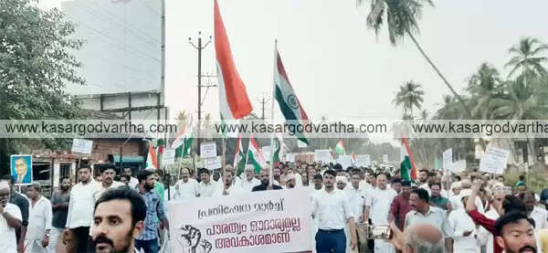 പൗരത്വ ഭേദഗതി നിയമത്തിനെതിരെ പ്രതിഷേധം കത്തുന്നു; കാസര്കോട്ട് വിവിധയിടങ്ങളില് കൂറ്റന് റാലികള്