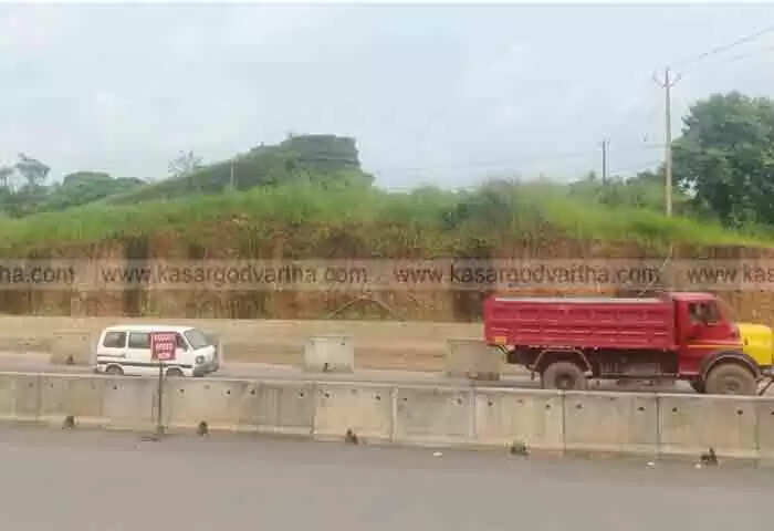 Tourism | ആരിക്കാടി കോട്ടയ്ക്ക് സംരക്ഷണം വേണം; കിദൂർ ഗ്രാമീണ ടൂറിസം പദ്ധതി ഇഴഞ്ഞുനീങ്ങുന്നു; മാറ്റത്തിന് കാതോർത്ത് പൊസഡിഗുംപെ; വിനോദ സഞ്ചാര മേഖലയിൽ വികസന കുതിപ്പിന് കൈത്താങ്ങ് തേടി മഞ്ചേശ്വരം മണ്ഡലത്തിലെ പ്രദേശങ്ങൾ; കാസർകോട്ടെത്തുന്ന മുഖ്യമന്ത്രിയും മന്ത്രിമാരും ഇത് കാണുമോയെന്ന് ജനങ്ങൾ; ജില്ലയിലെ ടൂറിസം വികസനം ബേക്കൽ കോട്ടയിൽ ഒതുക്കുന്നുവെന്ന് ആക്ഷേപം