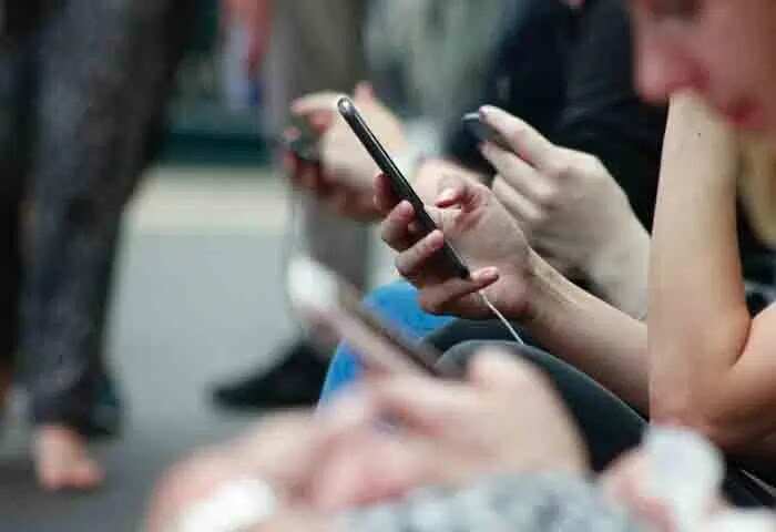 Viral Post | 'തോറ്റുപോയി, എല്ലാ അർഥത്തിലും' എന്ന് ചുവരിൽ എഴുതിവെച്ച് സർകാർ ഡോക്ടർ തൂങ്ങിമരിച്ചതിന് പിന്നാലെ കൗൺസിലിംഗ് സെന്ററിന്റെ കുറിപ്പ് വൈറലായി