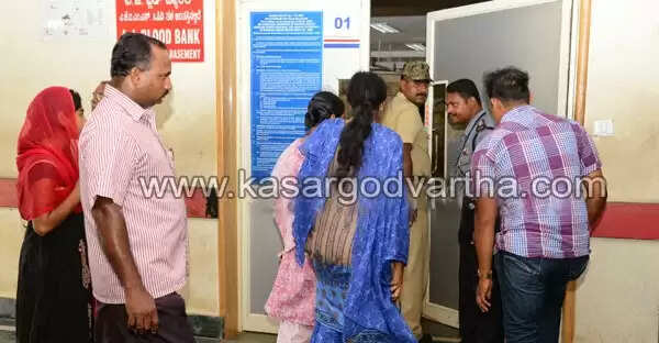 സ്കൂട്ടറില് ടിപ്പര് ലോറിയിടിച്ച് പോലീസുകാരന്റെ ഭാര്യയും കുഞ്ഞും മരിച്ചു