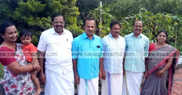 സി പി എം നേതാവിന്റെ വീട്ടില് കാസര്കോട് എംപി രാജ് മോഹന് ഉണ്ണിത്താന് വിരുന്ന് സല്ക്കാരം; കോണ്ഗ്രസ് നേതാവിനെതിരെ പാര്ട്ടിയില് വിവാദം പുകയുന്നു.