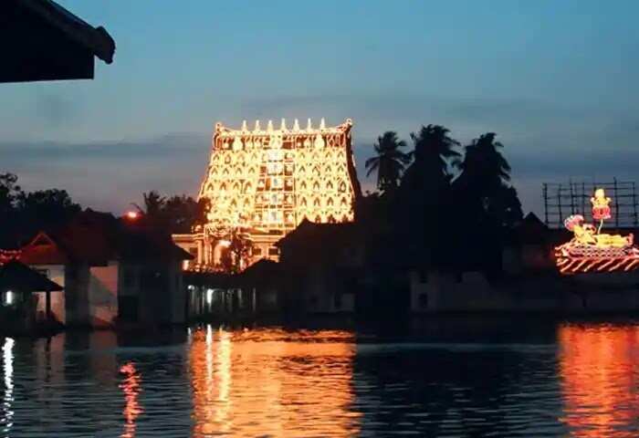 Temples | ഓണാവധിക്കാലത്ത് തീര്ഥ യാത്രയായാലോ? ഈ ആഘോഷ നാളുകളില് സന്ദര്ശിക്കാവുന്ന പ്രസിദ്ധമായ ക്ഷേത്രങ്ങള് ഇതാ