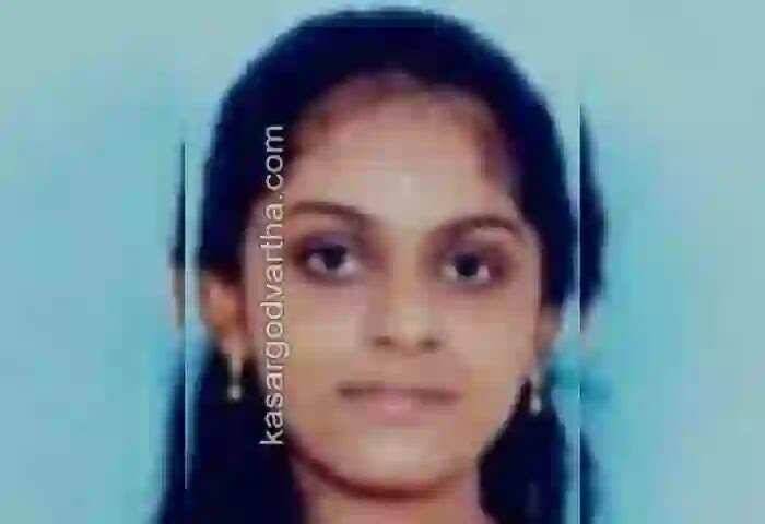 Postmortem report | പ്ലസ് ടു വിദ്യാര്ഥിനിയുടേത് തൂങ്ങിമരണമാണെന്ന് പോസ്റ്റ് മോര്ടം റിപോര്ട്; അന്വേഷണം ഊര്ജിതമാക്കി; കസ്സ്റ്റഡിയിലായ ബസ് ജീവനക്കാരനെതിരെ കൂടുതല് തെളിവ് ശേഖരിക്കാനൊരുങ്ങി പൊലീസ്