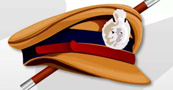 ആറ്് എസ്ഐമാര്ക്ക് സ്ഥലംമാറ്റം