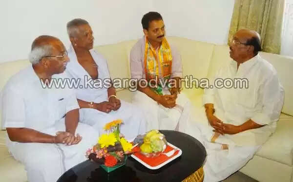 കെ. സുരേന്ദ്രന് വെള്ളാപള്ളി നടേശനുമായി രഹസ്യ കൂടിക്കാഴ്ച നടത്തി