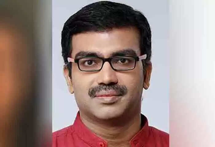 Award | സംസ്ഥാന സര്കാരിന്റെ 2021 ലെ മാധ്യമ പുരസ്കാരങ്ങള് പ്രഖ്യാപിച്ചു; മികച്ച ഫോടോഗ്രഫര് അരുണ് ശ്രീധര്, മികച്ച ന്യൂസ് അവതാരക ഷാനി പ്രഭാകരന്, ജെനറല് റിപോര്ടിങ്ങിനുള്ള പുരസ്കാരം വിനോദ് പായത്തിന്, മികച്ച ടിവി അഭിമുഖത്തിനുള്ള പുരസ്കാരം ജയമോഹന് നായര്ക്ക്