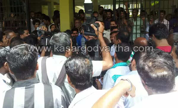 സഫിയ വധം: ഹംസയും ഭാര്യയും കുറ്റക്കാര്; എ.എസ്.ഐ. ഗോപാലകൃഷ്ണനേയും ഇടനിലക്കാരനേയും വെറുതെവിട്ടു