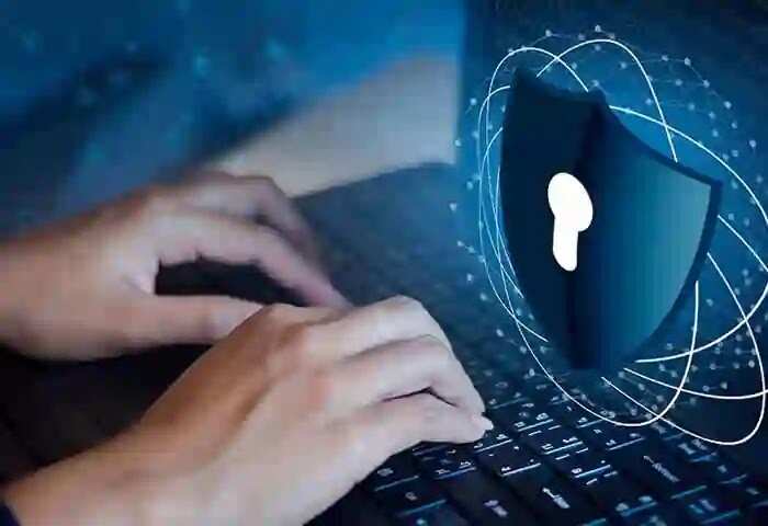 Online fraud | വ്യാപക ഓണ്ലൈന് തട്ടിപ്പ്; രണ്ടു ദിവസത്തിനിടെ കാസര്കോട് രജിസ്റ്റര് ചെയ്തത് 4 കേസുകള്; മുന്കരുതെലെടുക്കണമെന്ന് സൈബര് സെല്