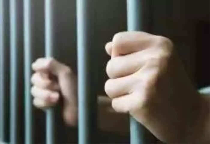 Court Verdict | 13 വയസുള്ള പെണ്കുട്ടിയെ പീഡിപ്പിച്ചെന്ന പോക്സോ കേസിലെ പ്രതിക്ക് 30 വര്ഷം കഠിന തടവും 2 ലക്ഷം രൂപ പിഴയും