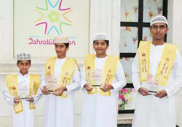 ദുബൈയില് ഖുര്ആന് പഠനത്തിന്റെ ആദ്യ ഘട്ടം പൂര്ത്തിയാക്കി 4 മലയാളി വിദ്യാര്ത്ഥികള്