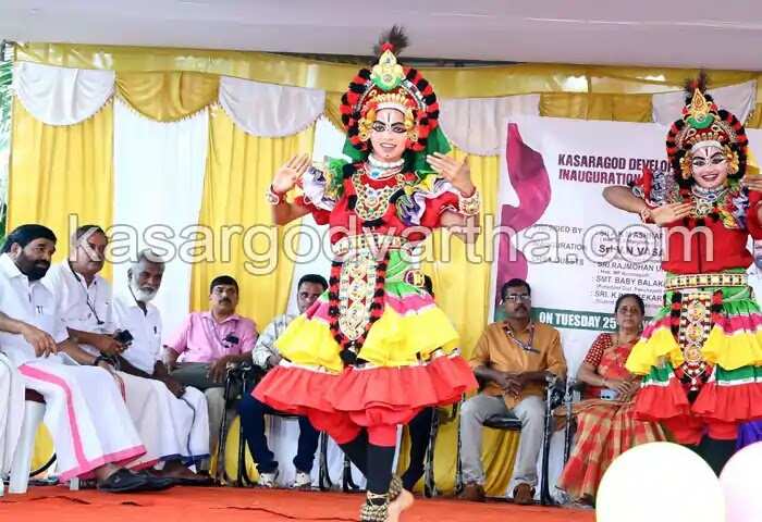 VN Vasavan | സംസ്ഥാനത്ത് പ്ലസ് വണിലേക്ക് യോഗ്യത നേടിയ എല്ലാ വിദ്യാര്ഥികള്ക്കും സീറ്റ് ലഭിക്കുമെന്ന് മന്ത്രി വി എന് വാസവന്; മംഗ്ളൂറില് പഠിക്കാന് പോകുന്നവരുടെ ബസ് പാസിന്റെ വിഷയത്തില് ഉടന് പരിഹാരമെന്നും ഉറപ്പ്