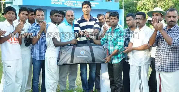 സ്കൂള് ക്രിക്കറ്റ്; ഗവ.ഫിഷറീസ് ഹയര് സെക്കന്ഡറി സ്കൂള് ചാമ്പ്യന്മാര്