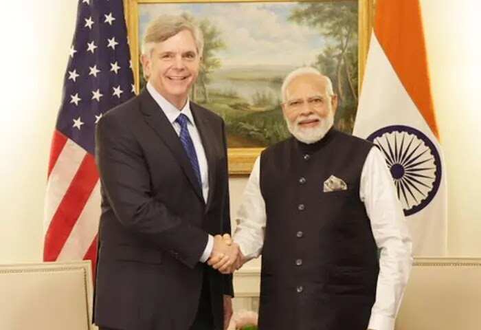 Signs MoU | പ്രധാനമന്ത്രി മോദിയുടെ അമേരിക്കന് സന്ദര്ശനത്തിനിടെ ചരിത്ര കരാര്; ഇന്ത്യന് വ്യോമസേനയ്ക്ക് യുദ്ധവിമാനങ്ങള് നിര്മിക്കാന് ജിഇ എയ്റോസ്പേസും എച്ച്എഎല്ലും തമ്മില് ധാരണാപത്രം ഒപ്പുവച്ചു