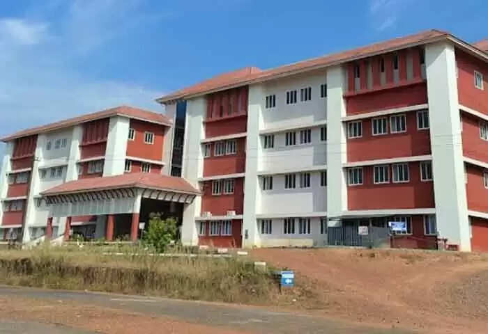 Nursing courses | കാസർകോട്ട് അടക്കം സംസ്ഥാനത്തെ 5 മെഡികൽ കോളജുകളിൽ നഴ്സിങ് കോഴ്സുകൾ ആരംഭിക്കാൻ തീരുമാനം