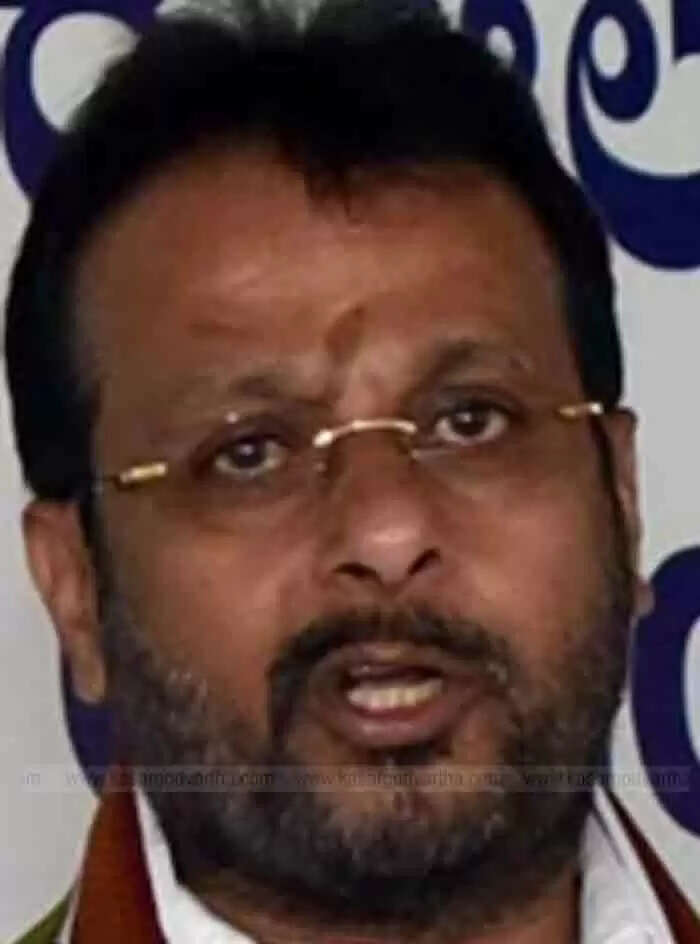 കർണാടകയിൽ മന്ത്രിയുൾപെടെ 25 എം എൽ സിമാരുടെ കാലാവധി അവസാനിക്കുന്നു; കോൺഗ്രസ്-15, ബിജെപി-അഞ്ച്, ജെഡിഎസ്-നാല്, കോൺഗ്രസ് റിബൽ-ഒന്ന്