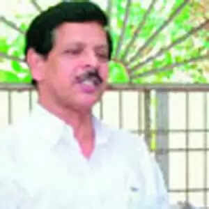 കെ. പി. കുഞ്ഞിക്കണ്ണന് പാലക്കാട്ട് പ്രവര്ത്തിക്കും