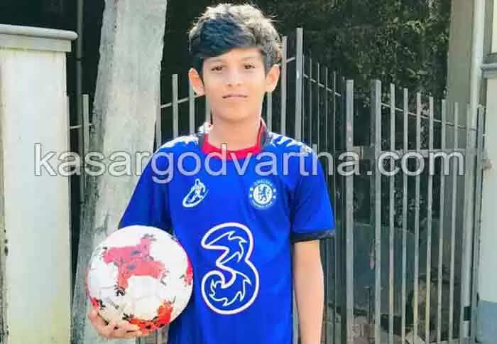 FIFA World Cup | ഖത്വറില് ലോകകപ് മത്സരം കാണാന് ഫുട്ബോളിനെ നെഞ്ചേറ്റിയ 11കാരന് കാസര്കോട്ടെ സറാനും കടല് കടക്കും
