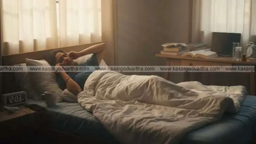 A person sleeping late, showing a disrupted circadian rhythm.