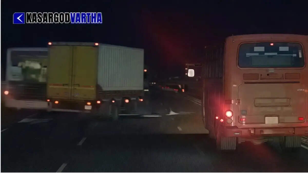 KSRTC driver&rsquo;s heroic intervention saves life of Karnataka RTC driver on Mysuru-Bengaluru highway