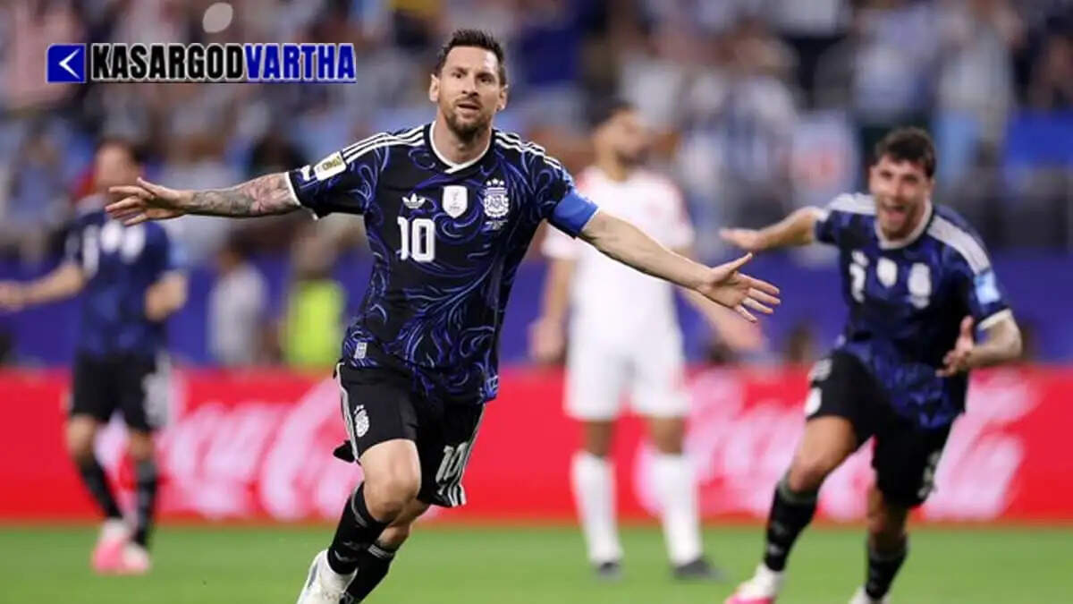 Lionel Messi sets all-time record by scoring in seven consecutive World Cup matches