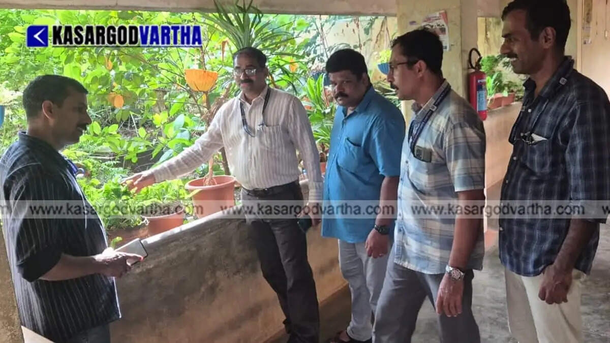 Vigilance surprise raid at RTO offices in Kasaragod district: Rs 17,150 seized from flower pot.