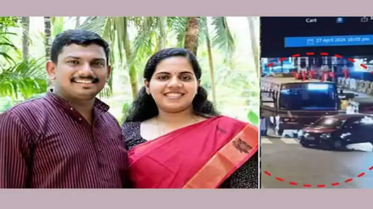 Police booked against Arya Rajendran and Sachin Dev on KSRTC bus issue,&nbsp;Police, Booked, Case, Arya Rajendran&nbsp;