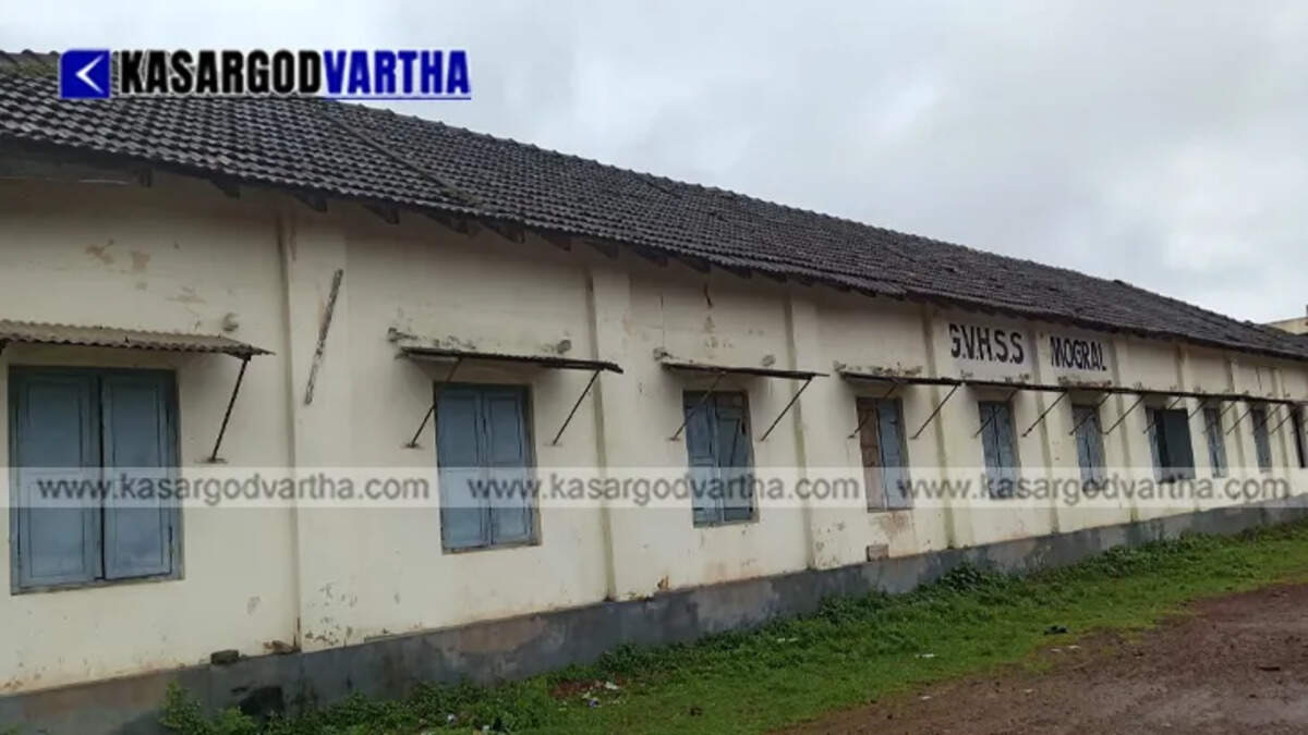 Unfit school building in Mogral Kasaragod pending demolition