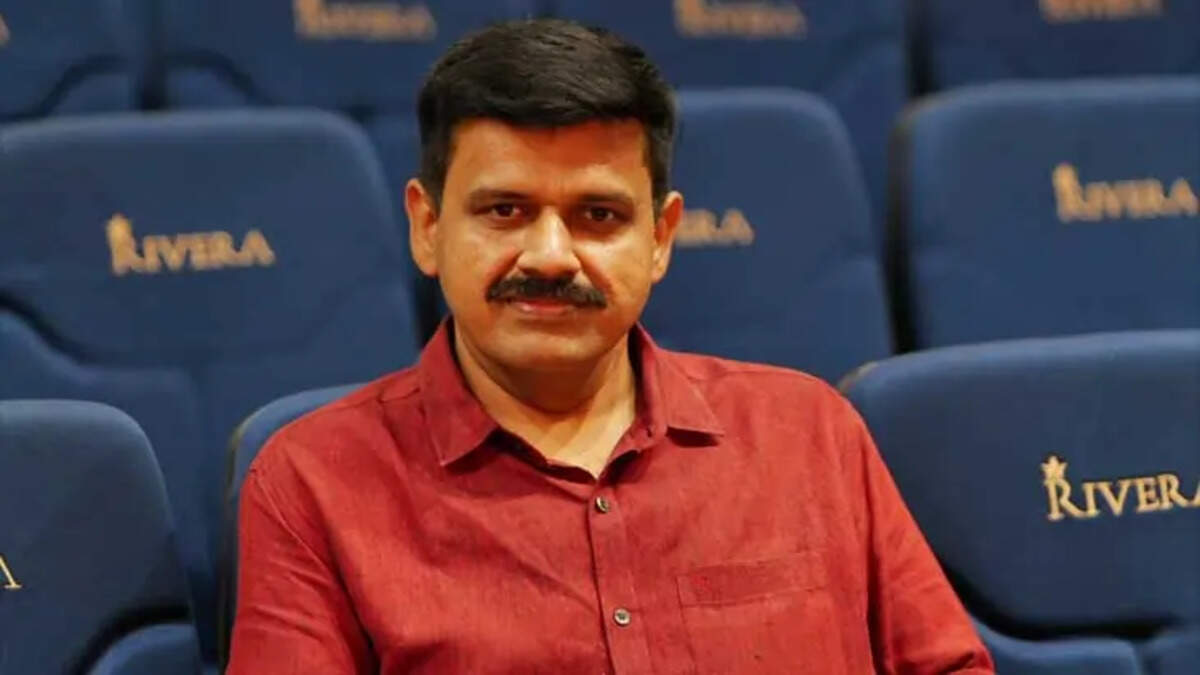 Sandeep Varier Criticizes K Surendran, Citing Arjuna Ranatunga Incident