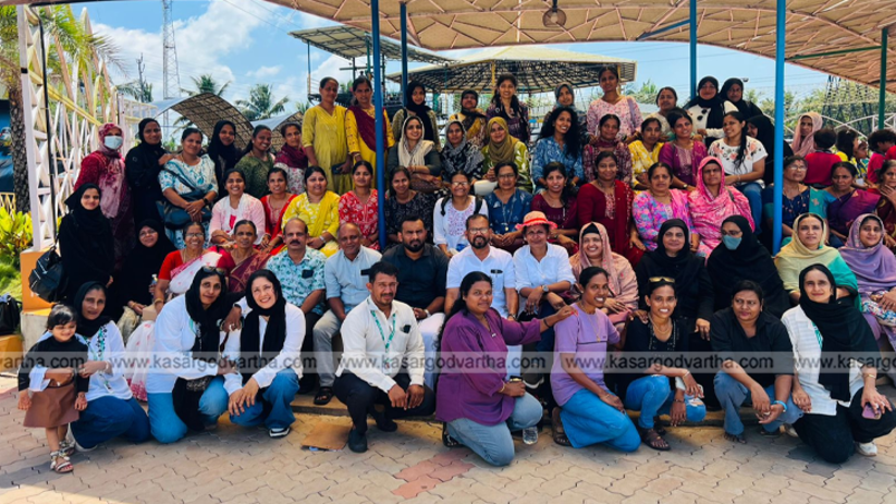 Palliative patients on a recreational trip organized by Kasaragod Municipality.