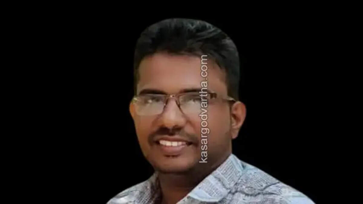 Accident scene in Manjeshwaram where a lorry hit a scooter, resulting in a fatality.