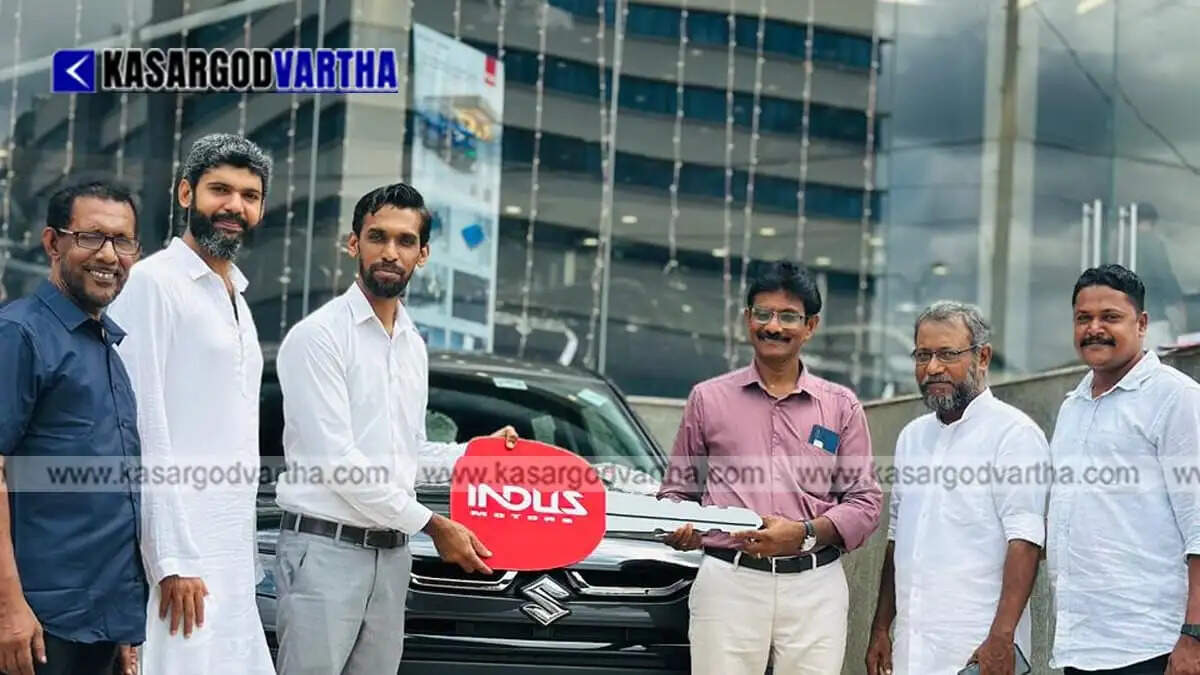 Retiring headmaster surprised with Rs 13 lakh Maruti Brezza car as farewell gift from PTA and locals in Chemmanad.