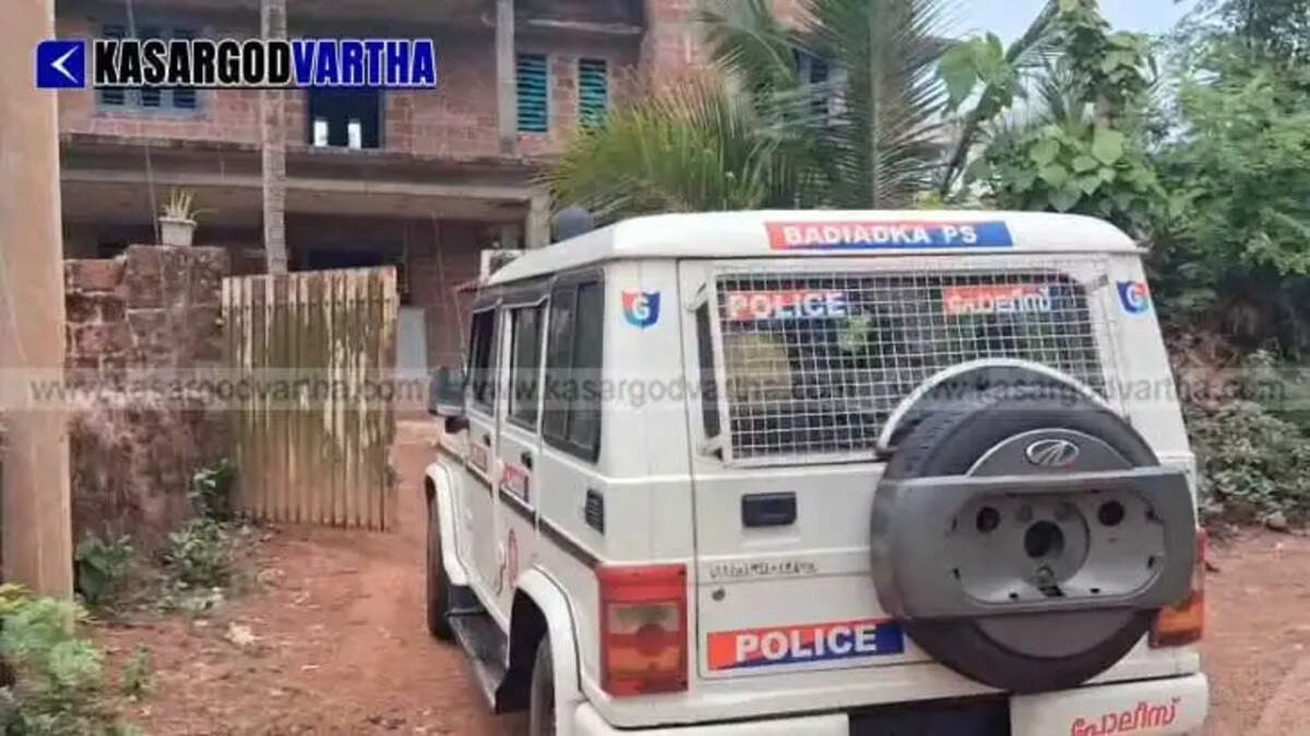  Image Representing Complaint filed alleging attack on NRI's house by suspected gang in Badiyadka; window panes damaged.