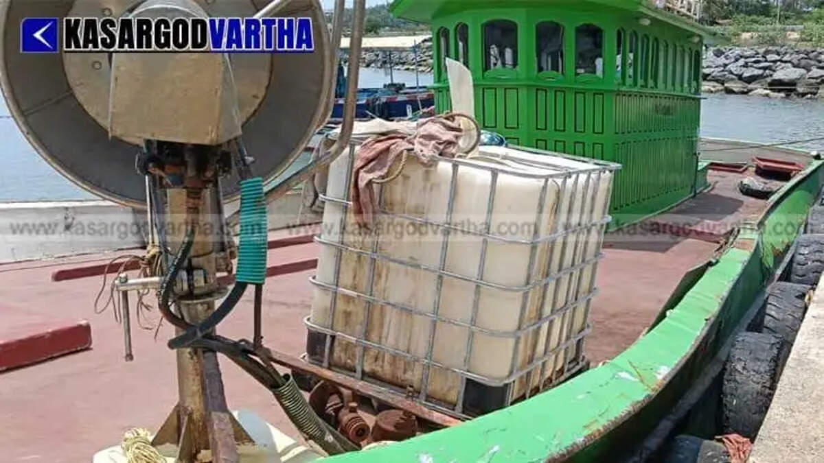 Fishing boat destroyed after being hit by massive tugboat near Manjeshwar; ₹1.25 crore loss reported.