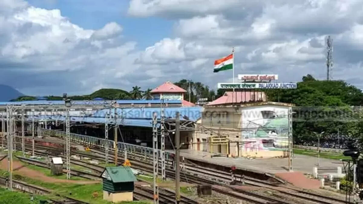 21 Children Found Without Documents at Palakkad Railway Station