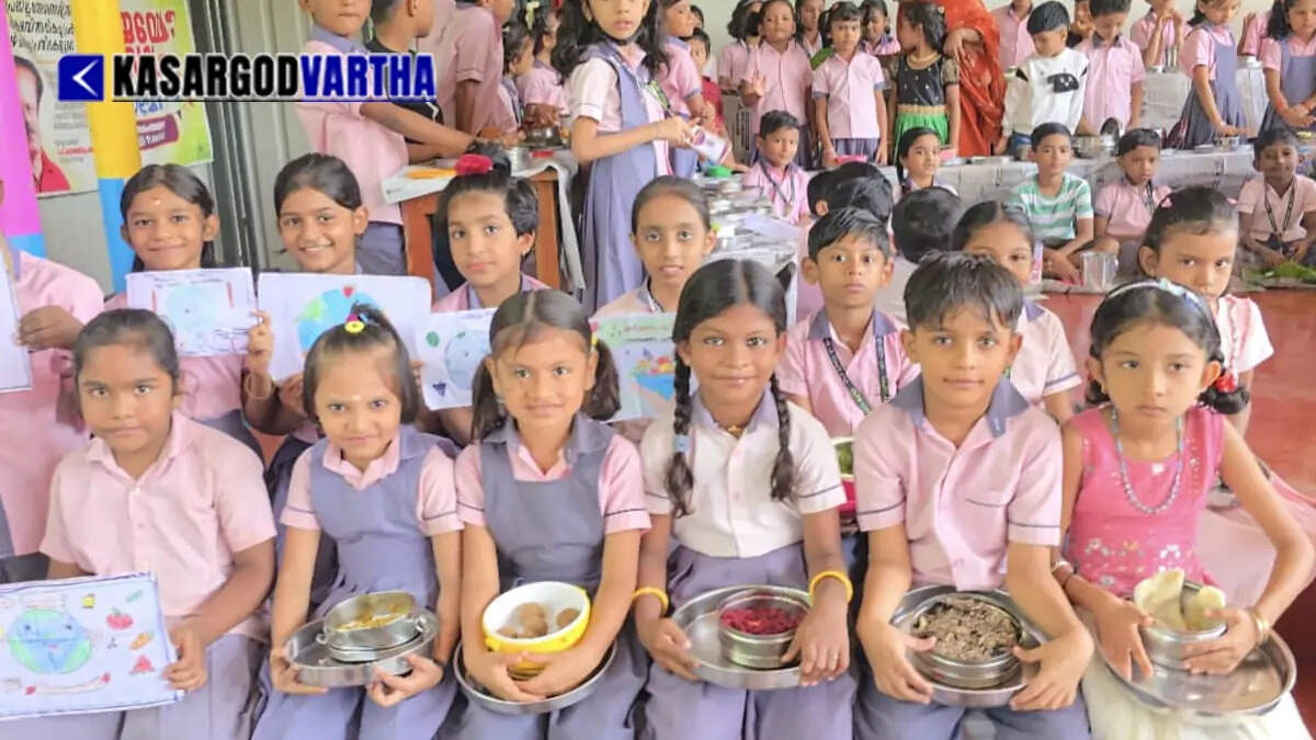 Conceptual image of students and teachers displaying traditional Kerala food items at a school festival