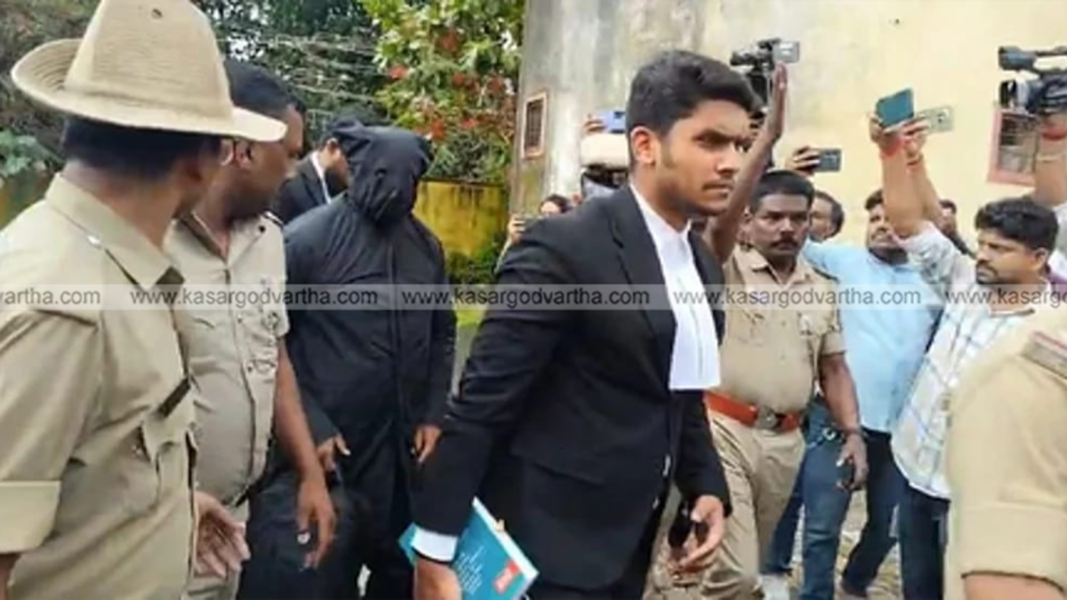 Former employee testifying before SIT in Dharmasthala case.