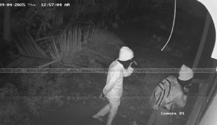 A conceptual image of masked robbers entering a house to show the crime in Thalangara.