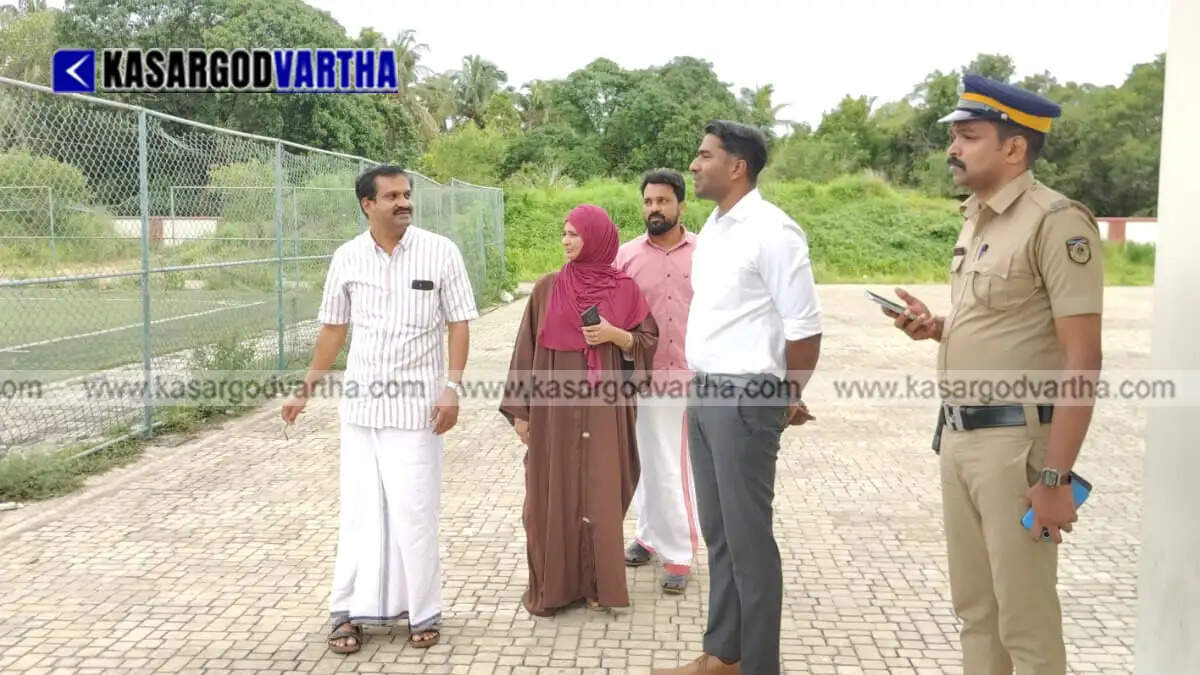 District Collector Arjun Pandian visiting the stadium.
