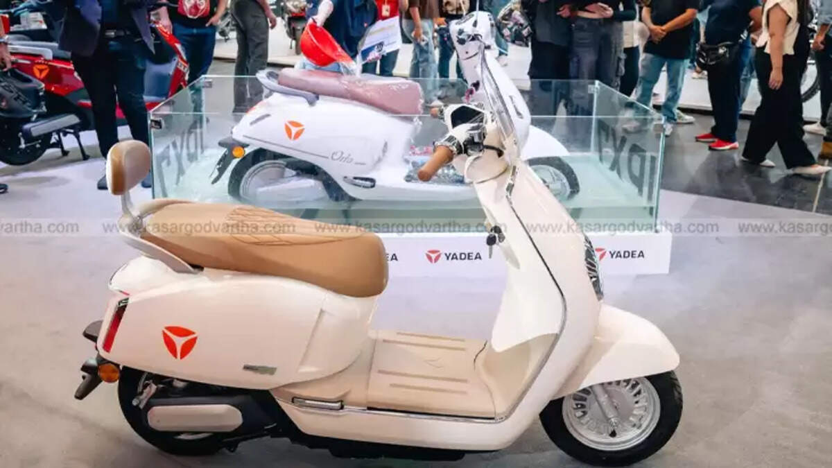 A symbolic image of an electric scooter with a futuristic battery representation.