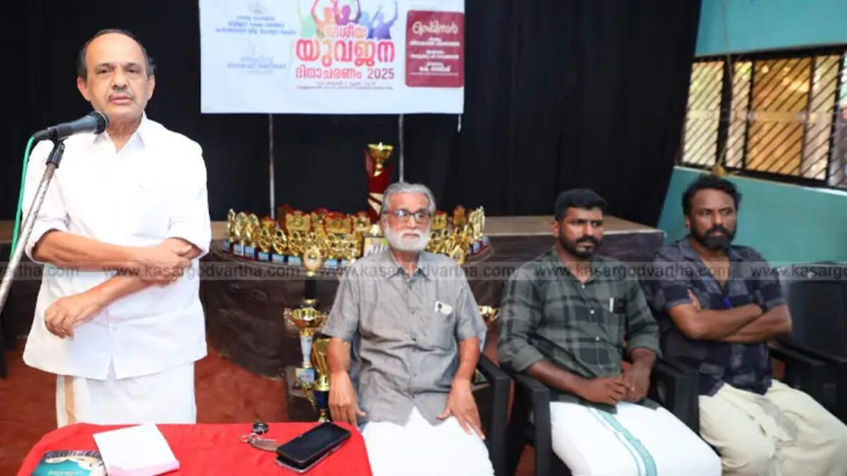 Advocate P. Narayanan at Vivekananda seminar in Kasargod