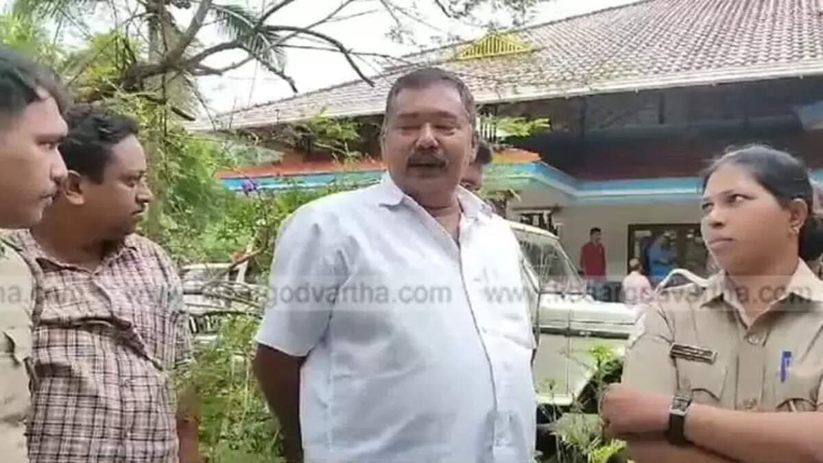 Vigilance Raid on Panchayat President's Home and Office,&nbsp;Raju Kattakkaya, Balal Panchayat, Vigilance Raid.