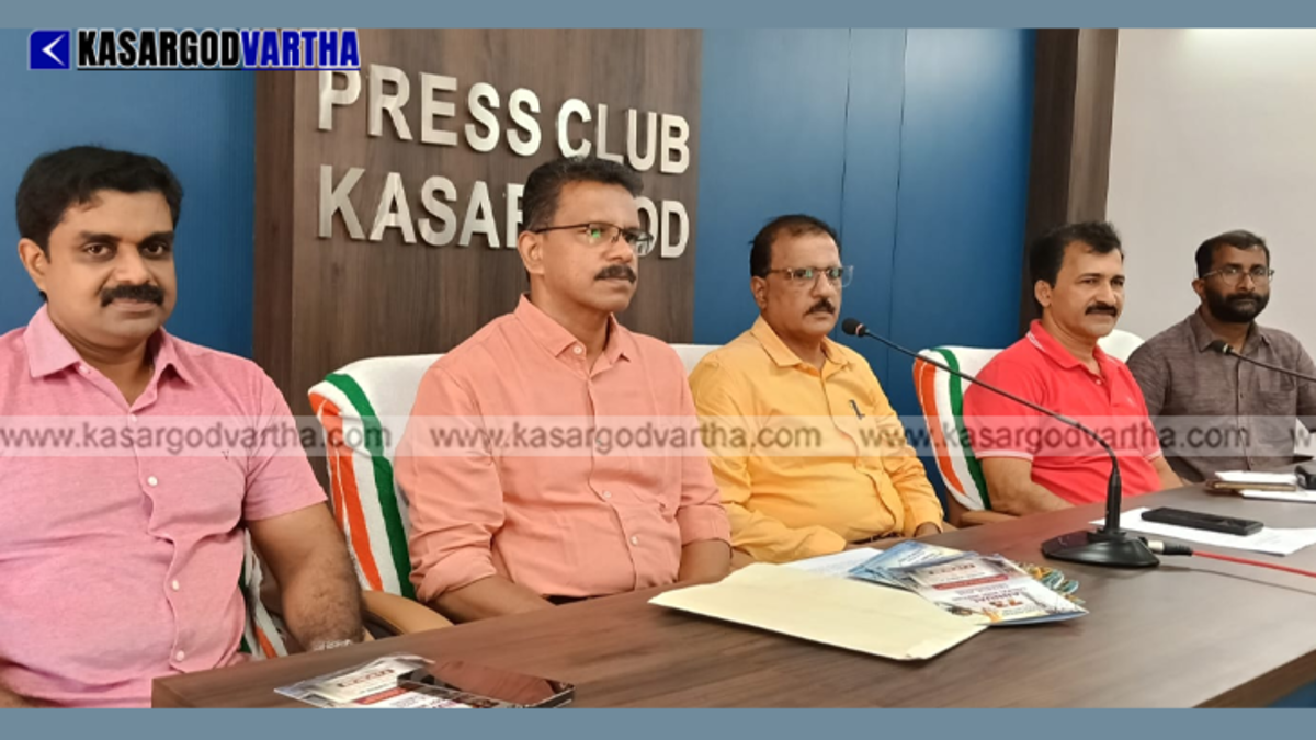 Officials of the KSEB Engineers Association addressing the press meet in Kasaragod.