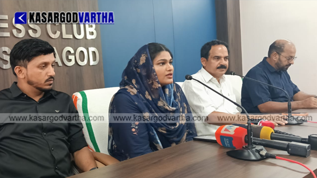 Dr. Fathimath Arshina addressing media practitioners during an official press conference inside the Kasaragod Press Club hall layout.