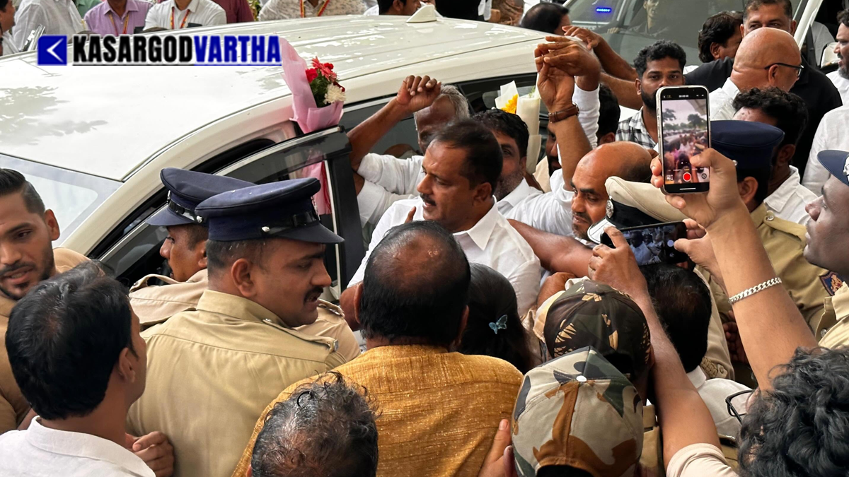 Minister U T Khader receiving a grand welcome at Mangaluru airport.