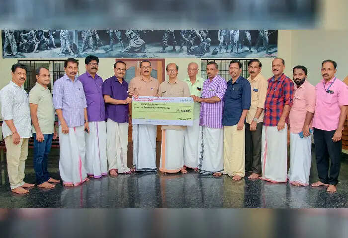 support for wayanad disaster victims aid collection efforts