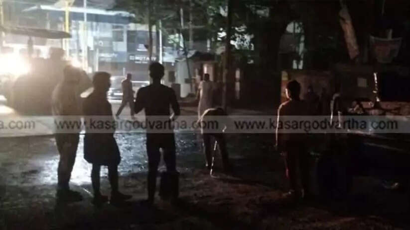 Karinthakkad Railway Station Road Work Restart Triggers Complaints Manhole Collapse and Shaky Handrail Pose Threat