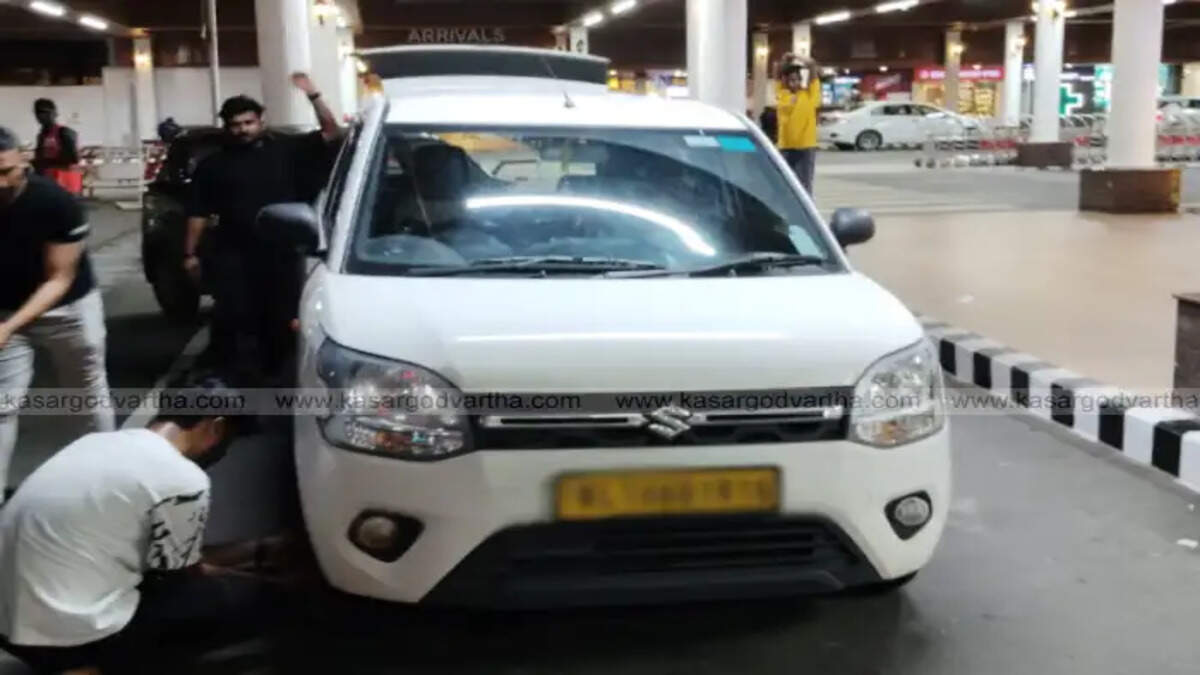 online taxi driver assaulted by prepaid taxi drivers 