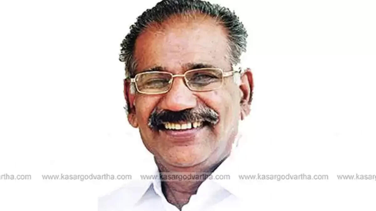 Minister A.K. Saseendran addressing media in Kasaragod