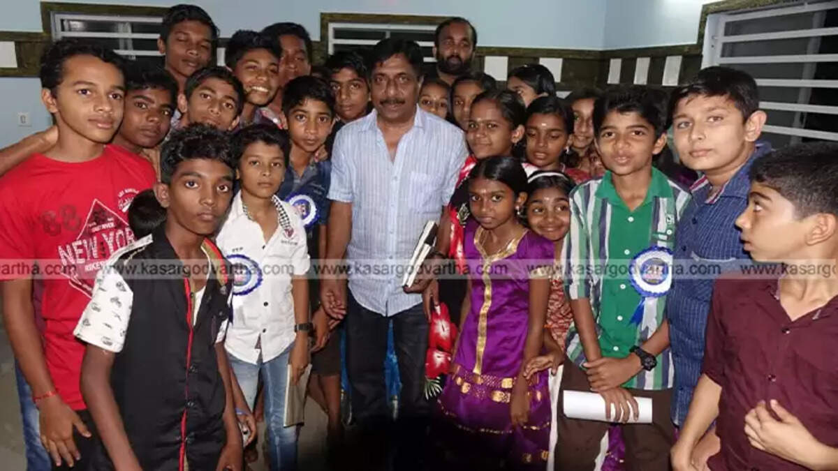Sreenivasan's theater life and history in Trikaripur